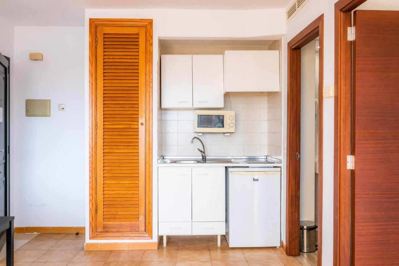 Holiday home Apto Con Terraza 304 *